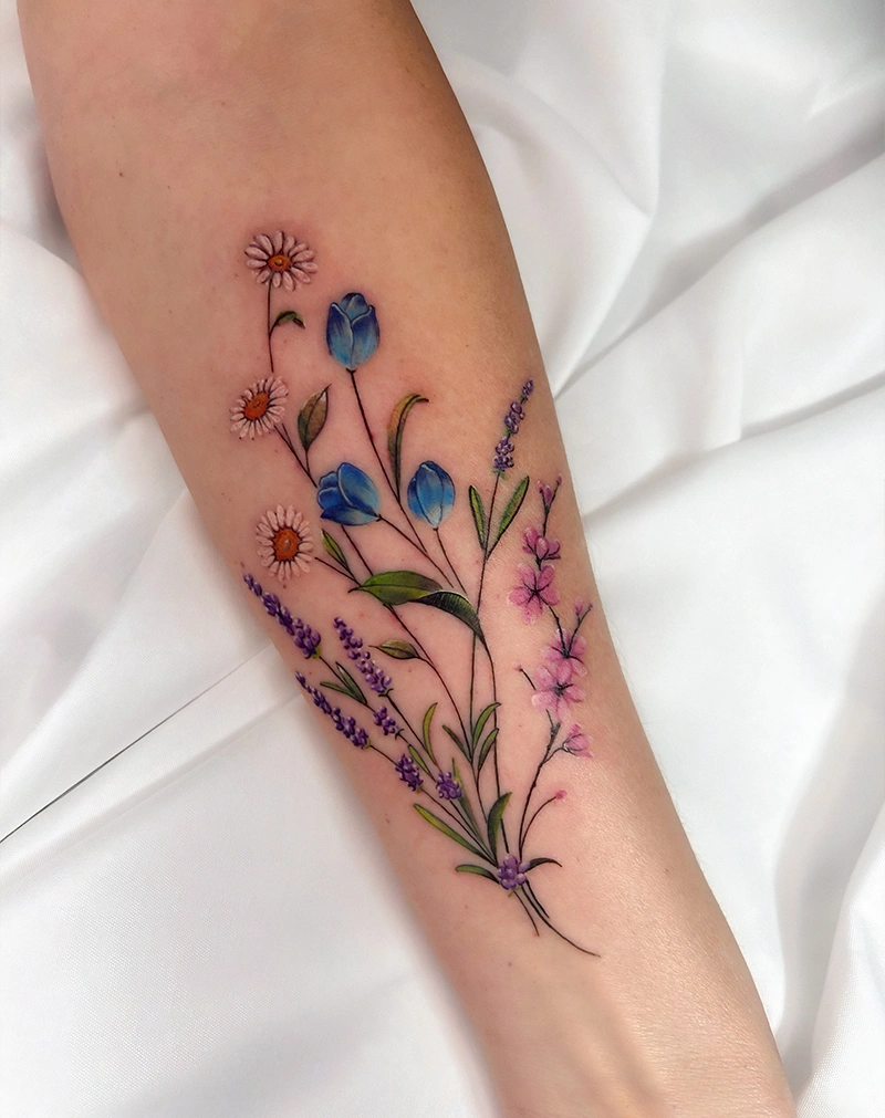 Florais & Tatuagens Delicadas
